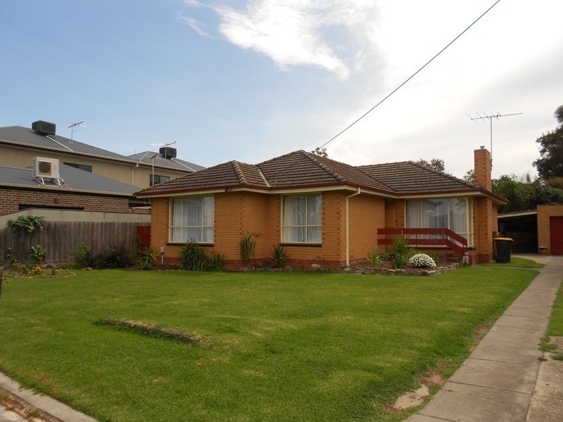 22 Malcolm Street, Bacchus Marsh VIC 3340