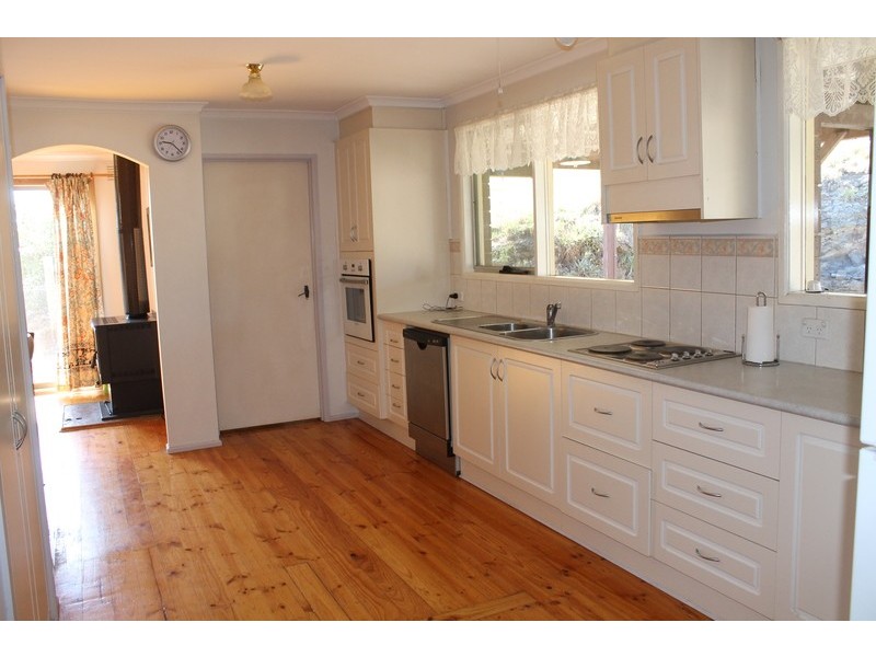 5 Blackwood Street, Myrniong VIC 3341