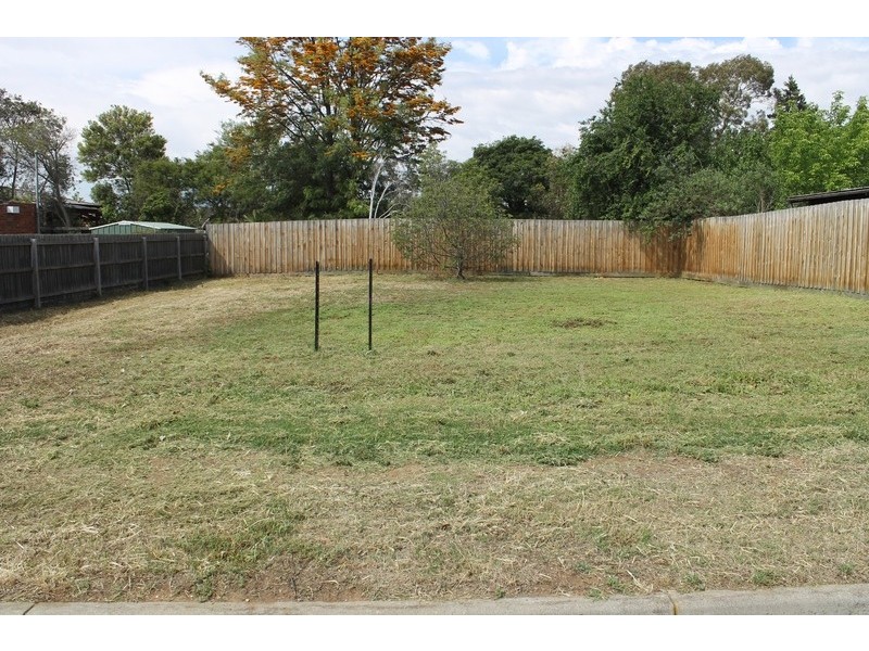 99 Masons Lane, Bacchus Marsh VIC 3340