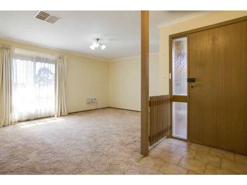 62 Halletts Way, Bacchus Marsh VIC 3340