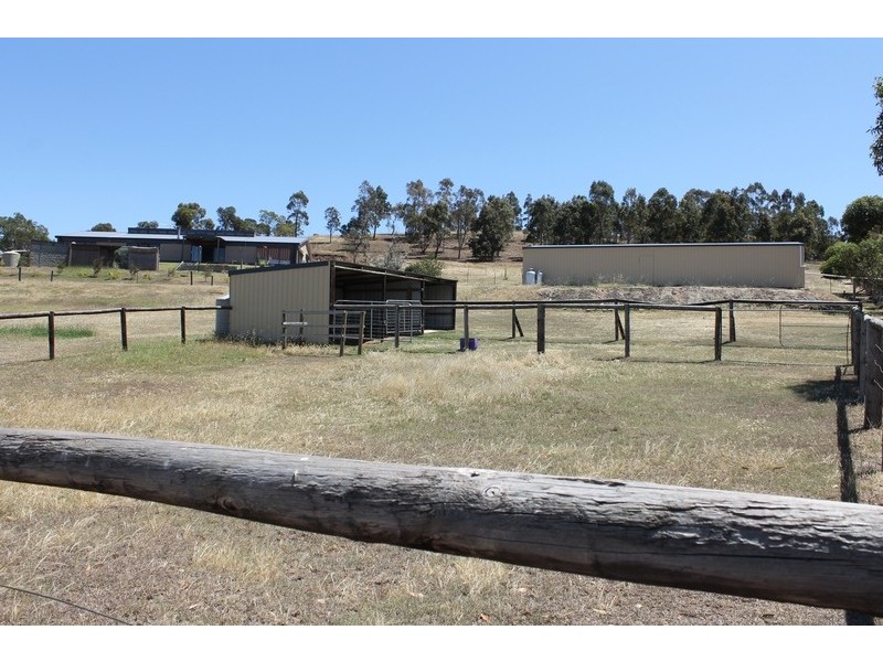 17 Condons Lane, Bacchus Marsh VIC 3340