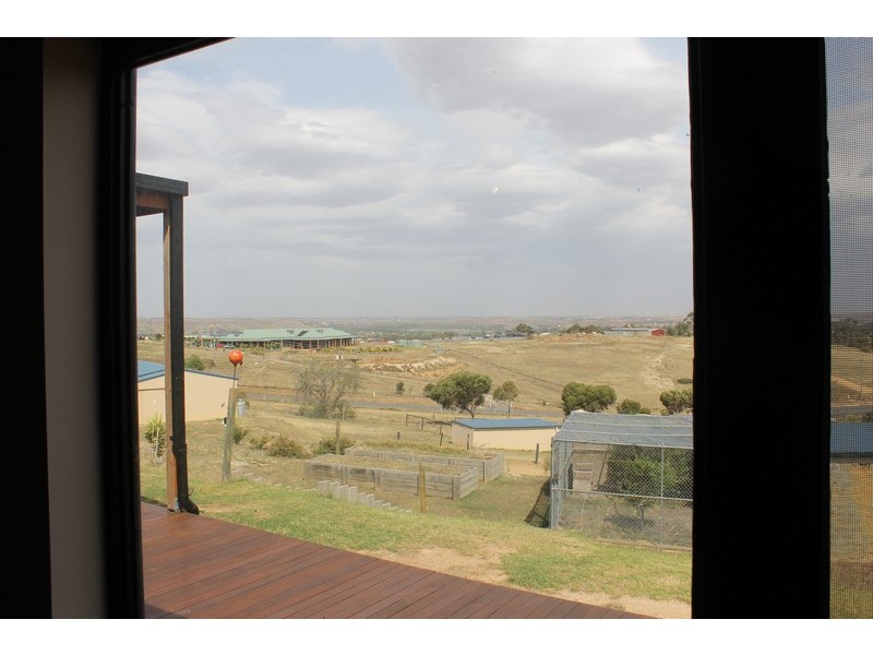 17 Condons Lane, Bacchus Marsh VIC 3340