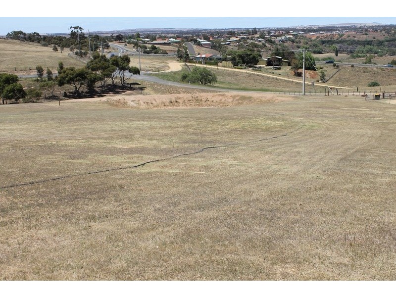 17 Condons Lane, Bacchus Marsh VIC 3340
