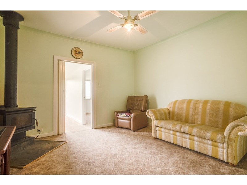 568 Mt Blackwood Road, Myrniong VIC 3341