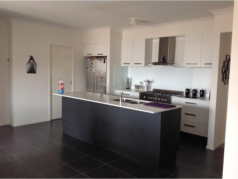 8 College Square, Bacchus Marsh VIC 3340