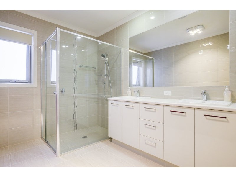 13 Hilda Street, Bacchus Marsh VIC 3340