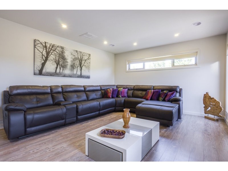 13 Hilda Street, Bacchus Marsh VIC 3340