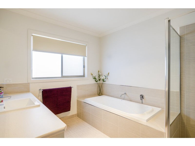 13 Hilda Street, Bacchus Marsh VIC 3340