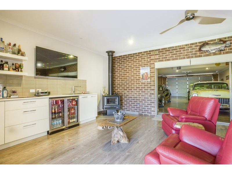 13 Hilda Street, Bacchus Marsh VIC 3340