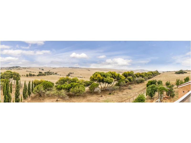 16 Smiths Lane, Bacchus Marsh VIC 3340