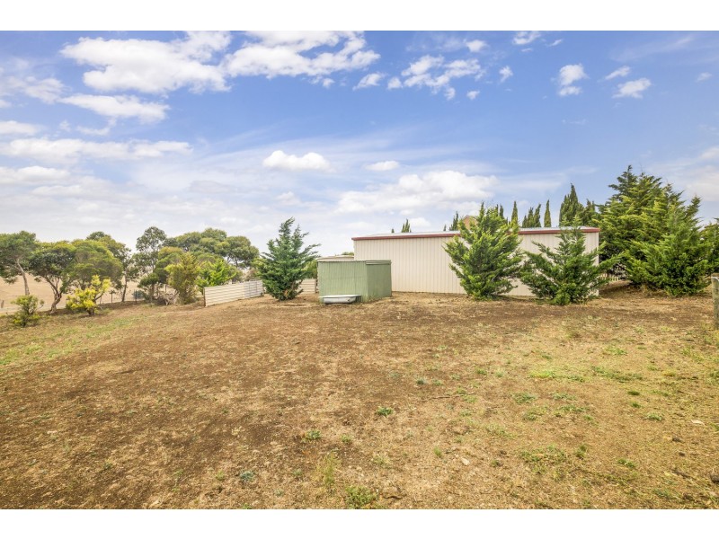 16 Smiths Lane, Bacchus Marsh VIC 3340
