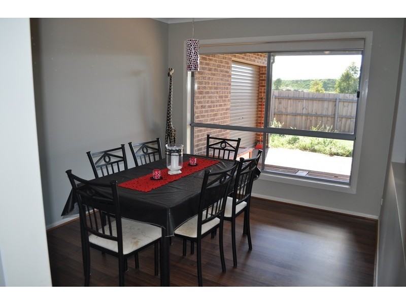 21 Silverdale Drive, Bacchus Marsh VIC 3340