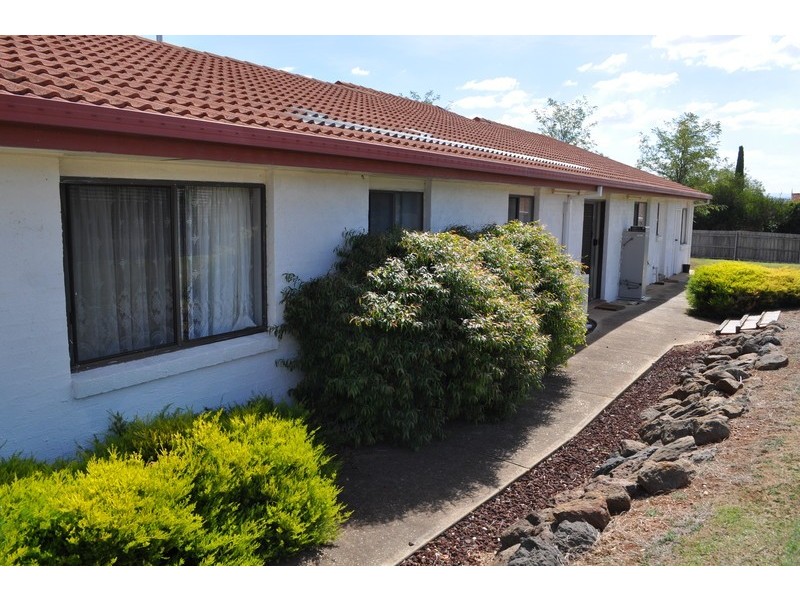 7 Simone Road, Bacchus Marsh VIC 3340