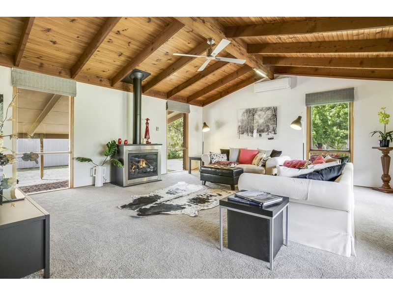 2 Ellerslie Court, Bacchus Marsh VIC 3340