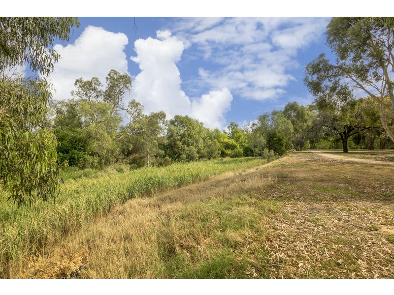 2 Ellerslie Court, Bacchus Marsh VIC 3340