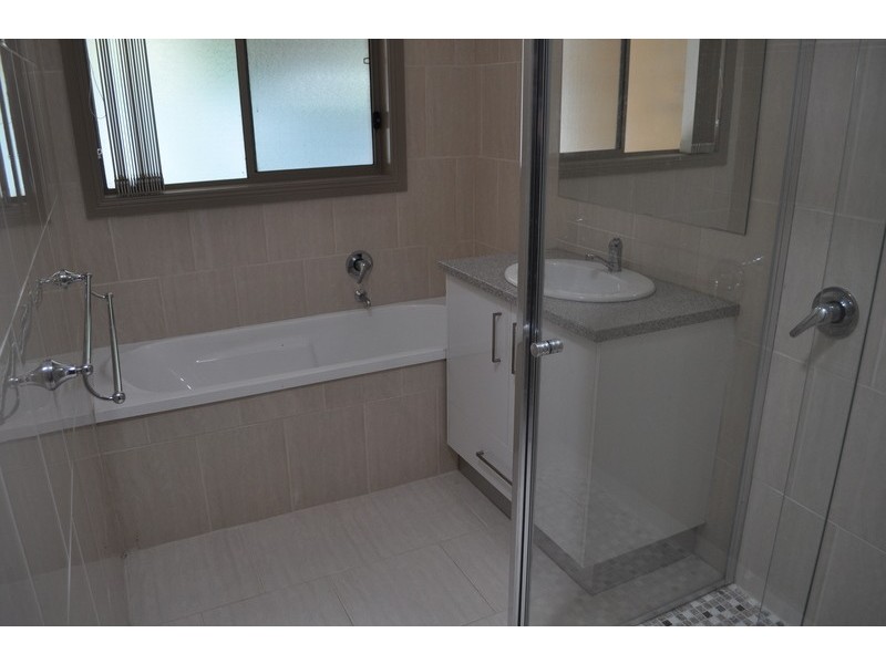 18 Sunline Court, Ballan VIC 3342