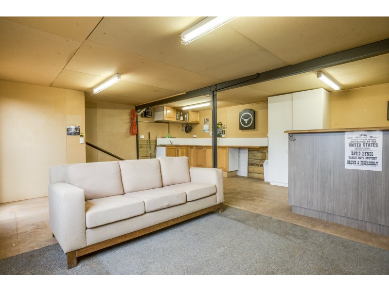 13 Riversdale Crescent, Bacchus Marsh VIC 3340