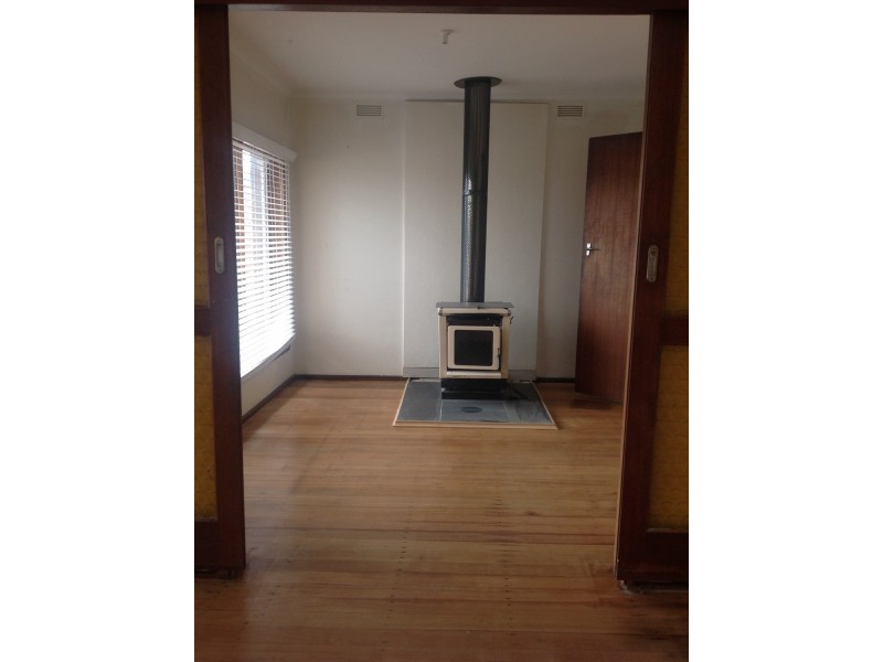 171A Inglis Street, Ballan VIC 3342