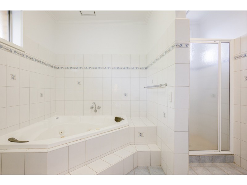 12 Malcolm Street, Bacchus Marsh VIC 3340