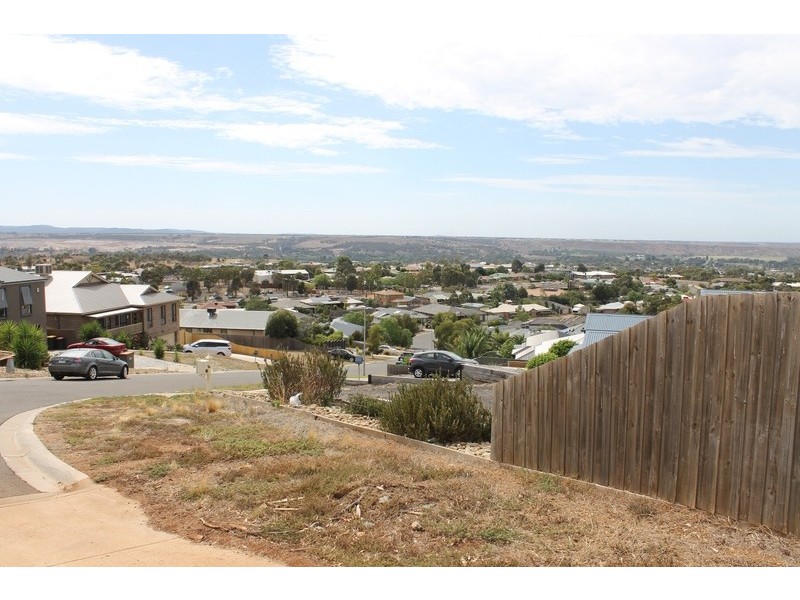 25 Ruddick Place, Darley VIC 3340