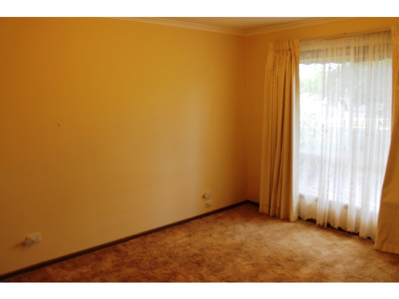 62 Halletts Way, Bacchus Marsh VIC 3340