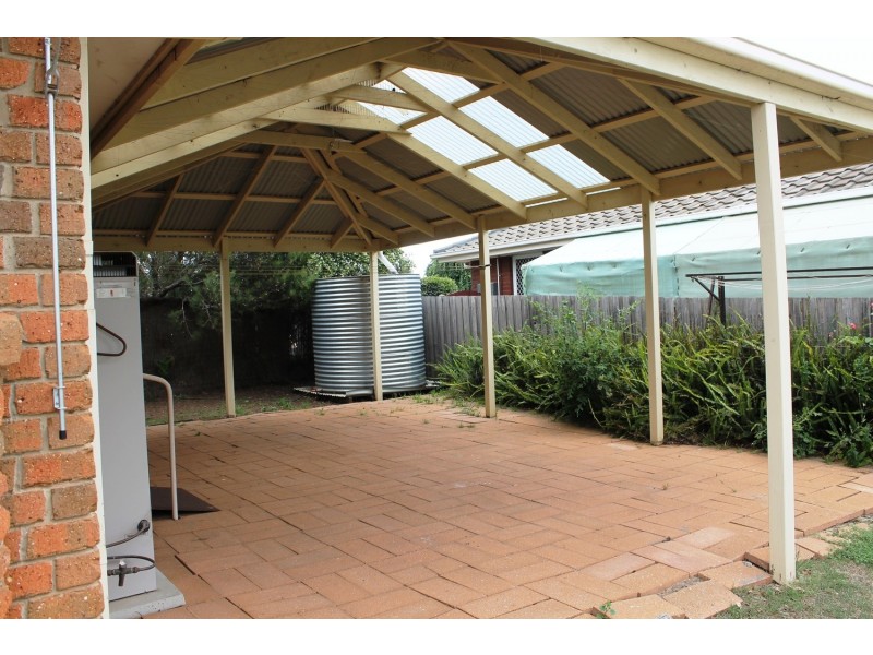 62 Halletts Way, Bacchus Marsh VIC 3340