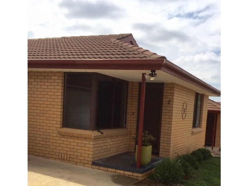 2/12 Inglis Street, Bacchus Marsh VIC 3340