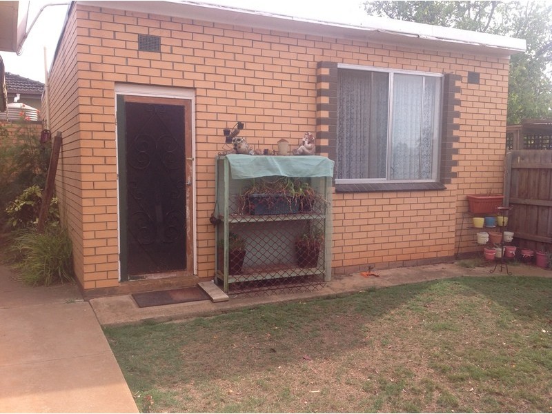 17 Powlett Street, Bacchus Marsh VIC 3340