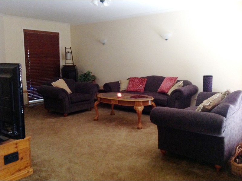 15 Carey Crescent, Bacchus Marsh VIC 3340