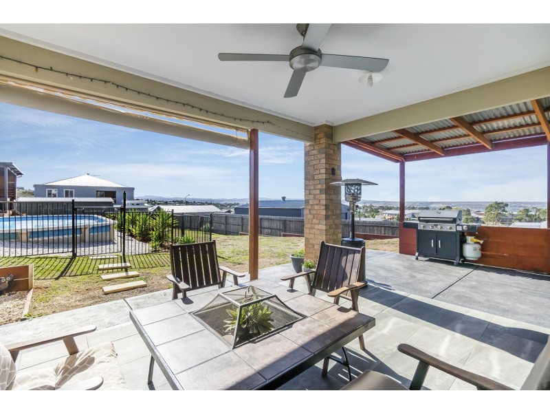 14 Durham Street, Bacchus Marsh VIC 3340