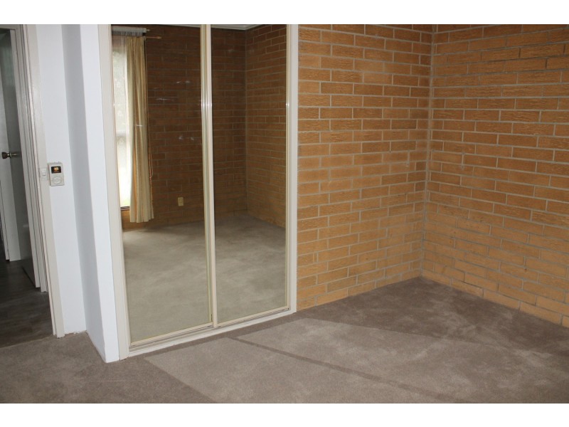 4/18 Simpson Street, Bacchus Marsh VIC 3340