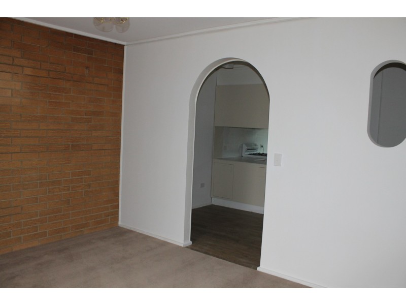 4/18 Simpson Street, Bacchus Marsh VIC 3340