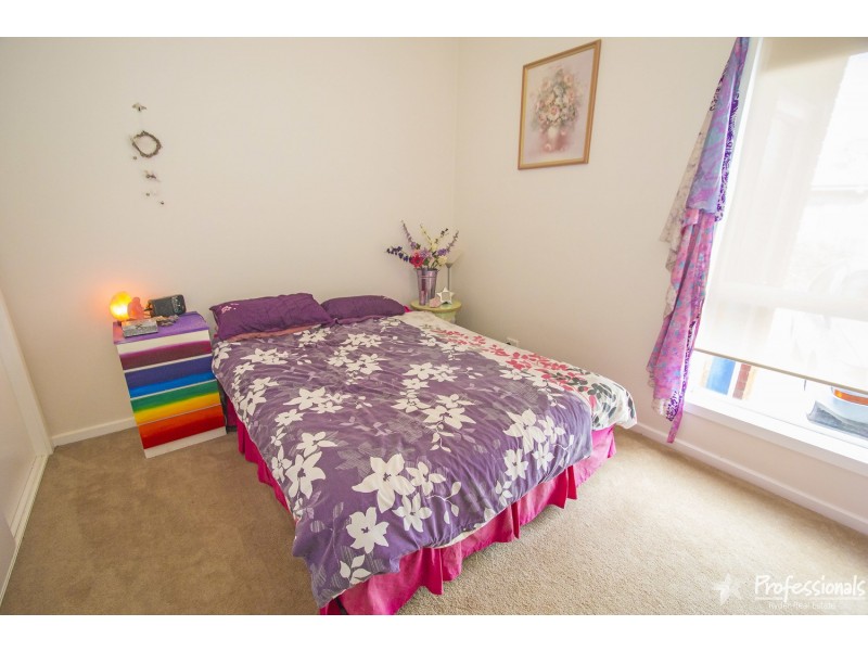 2/14 Ross Street, Bacchus Marsh VIC 3340