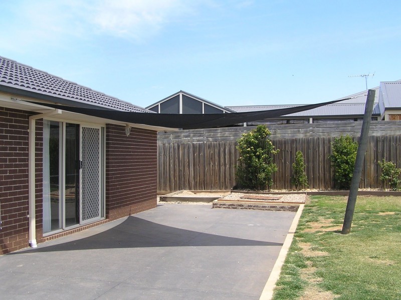 8 Tilley Drive, Bacchus Marsh VIC 3340