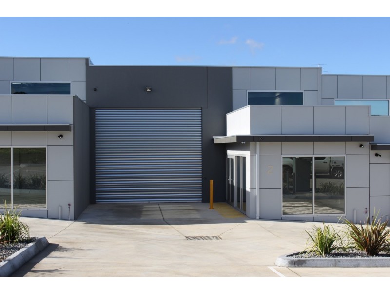 2/9 Kennedy Place, Bacchus Marsh VIC 3340