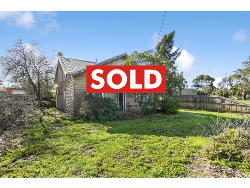 8 Bennett Street, Bacchus Marsh VIC 3340