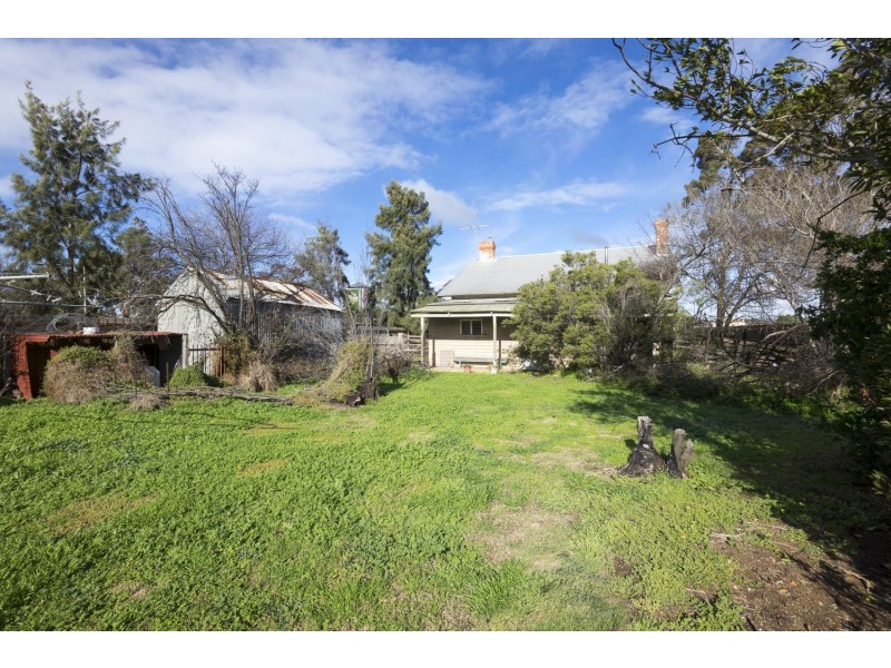 8 Bennett Street, Bacchus Marsh VIC 3340