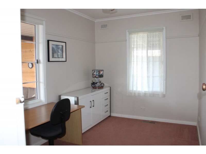 13 Dugdale Street, Bacchus Marsh VIC 3340