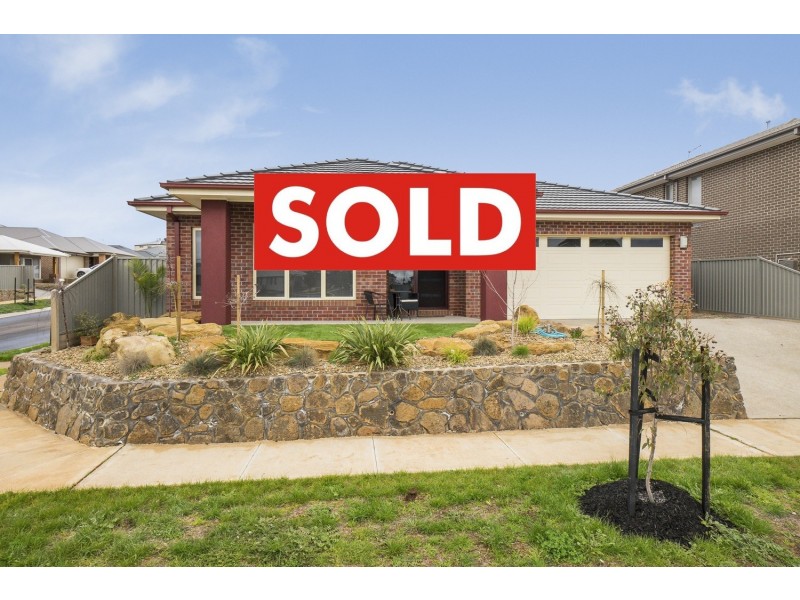 9 Mimulus Road, Bacchus Marsh VIC 3340