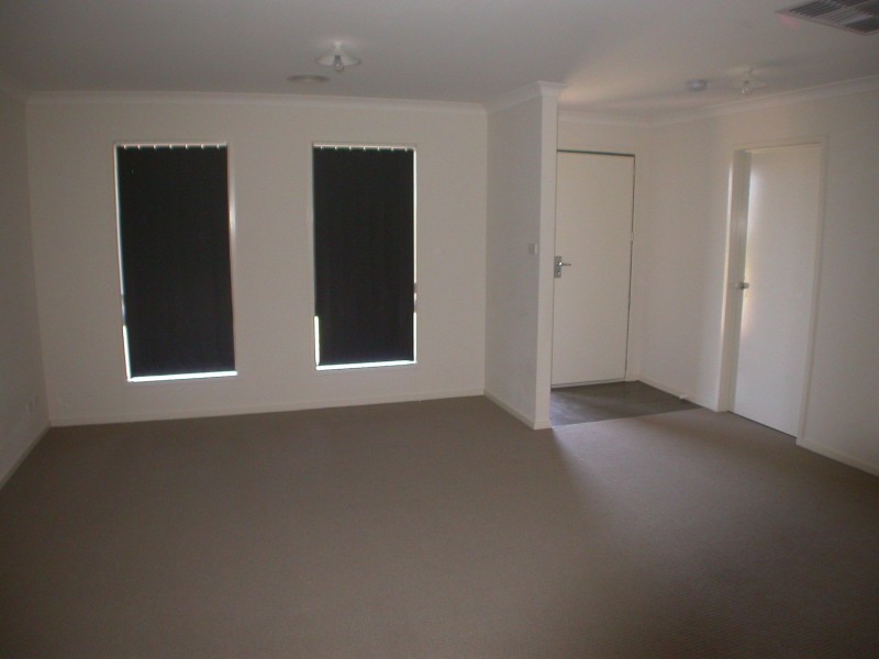 22 Silverdale Drive, Bacchus Marsh VIC 3340