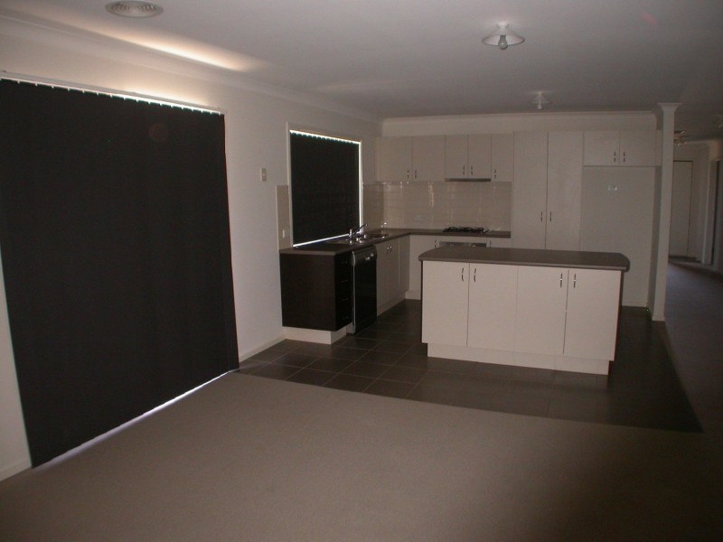 22 Silverdale Drive, Bacchus Marsh VIC 3340