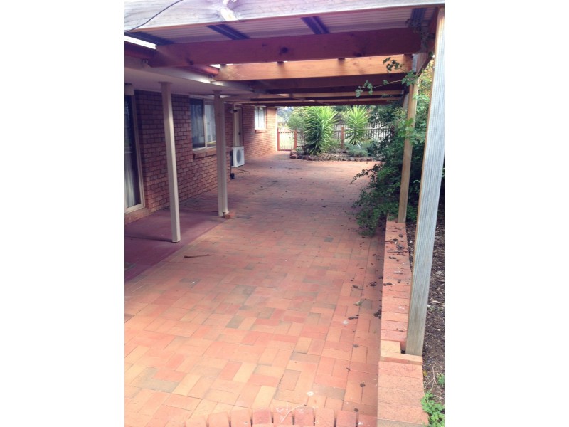 6 Simone Road, Bacchus Marsh VIC 3340