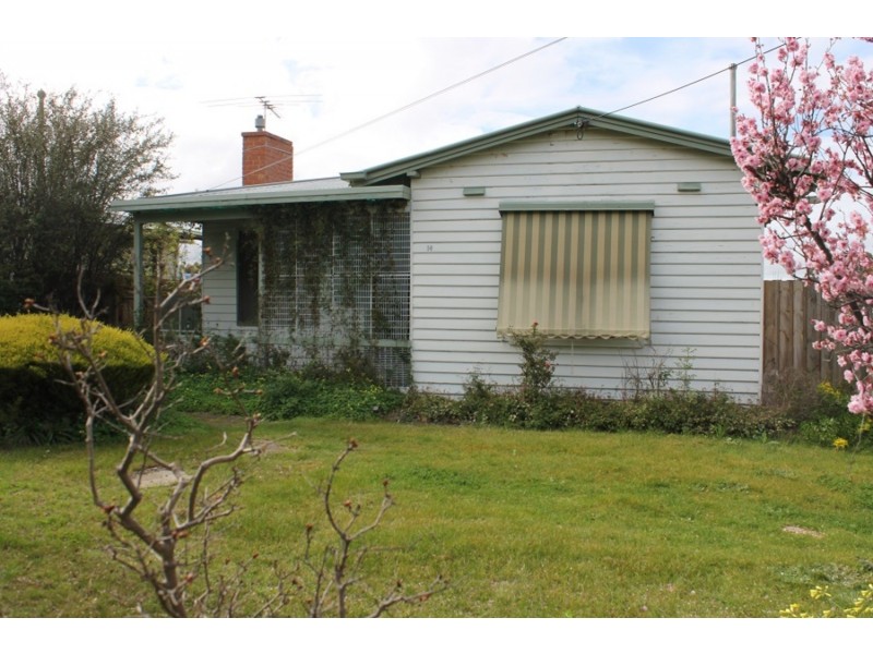 14 Lidgett Street, Bacchus Marsh VIC 3340