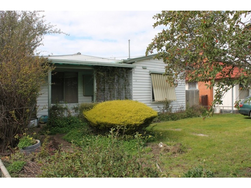 14 Lidgett Street, Bacchus Marsh VIC 3340