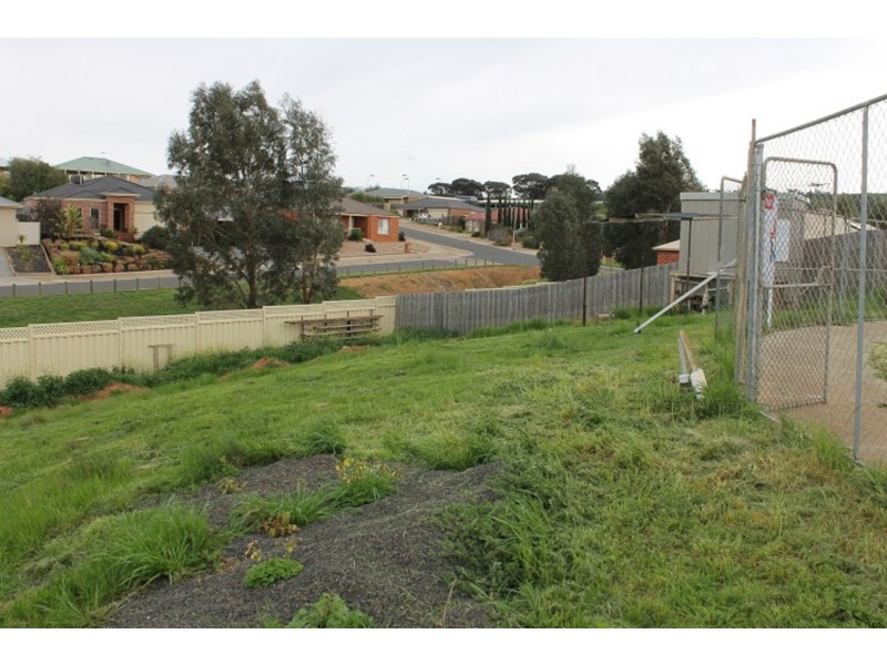 5 McCullagh Street, Bacchus Marsh VIC 3340
