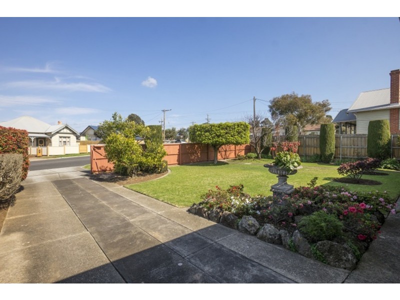12 Millbank Street, Bacchus Marsh VIC 3340