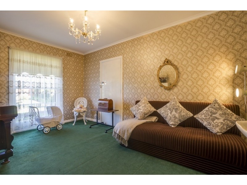 12 Millbank Street, Bacchus Marsh VIC 3340