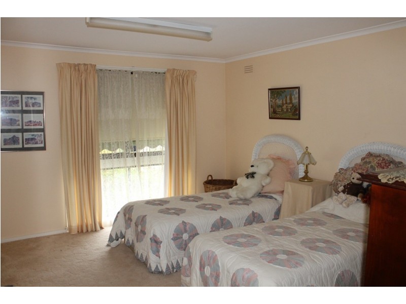 10 Closter Court, Bacchus Marsh VIC 3340