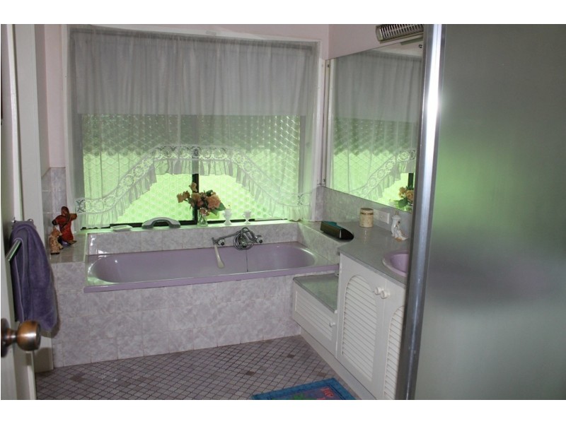 10 Closter Court, Bacchus Marsh VIC 3340