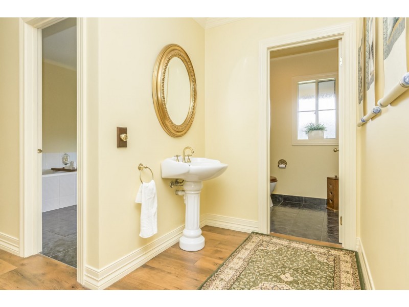 55 Connor Court, Ballan VIC 3342